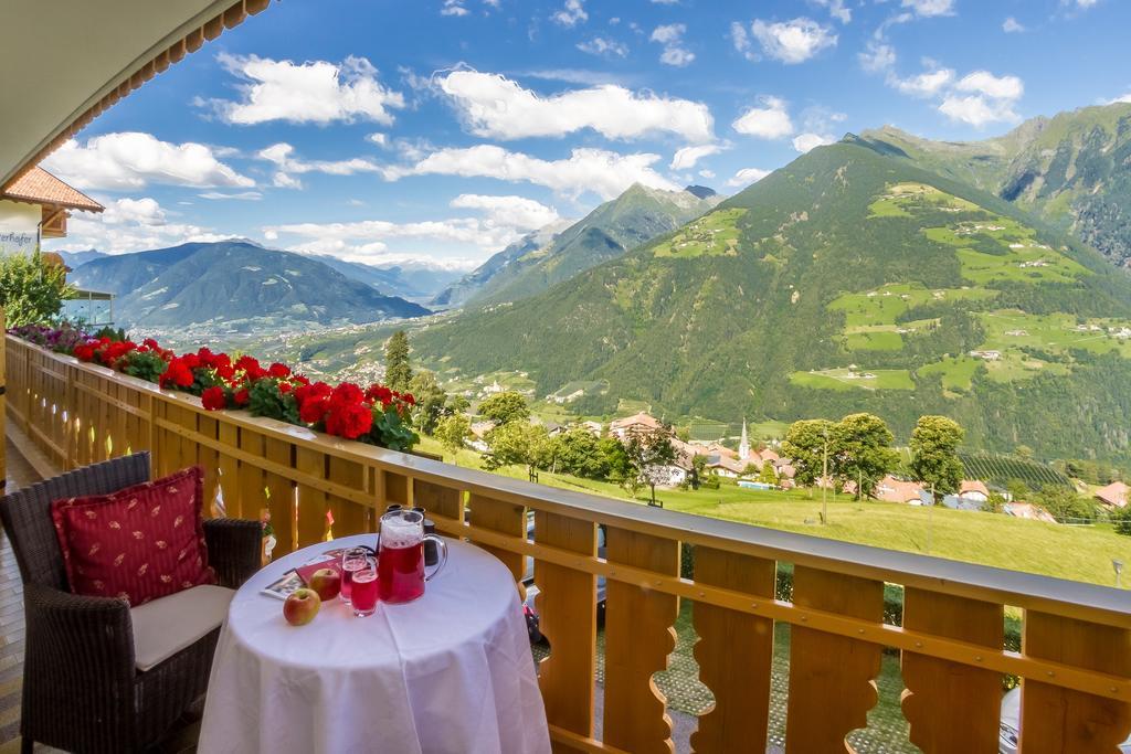 Pension Verdinserhoehe Schenna Buitenkant foto